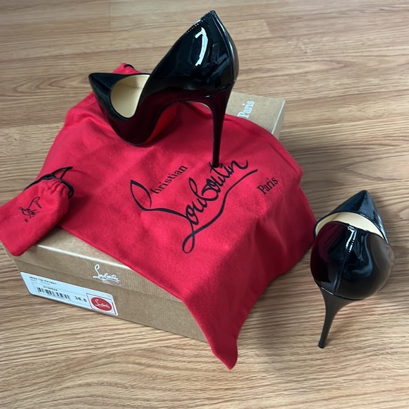 Christian LouBoutin ladies 38 1/2 - Picture 3 of 7